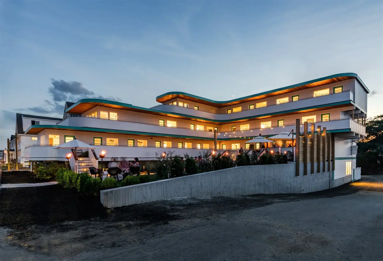 موتيل كلاسيكي على طريق 66 بسحر عتيق